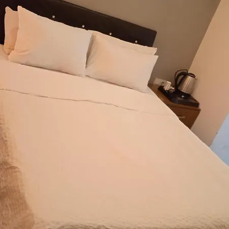 Vintage Joker Hotel *